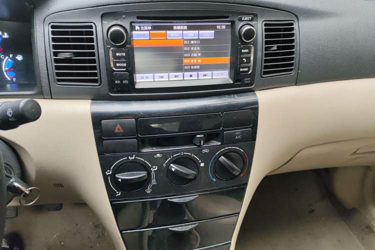 Used BYD F3 2013 Energy-Efficient Model 1.5L Manual Comfort Version Audio And AC Panel