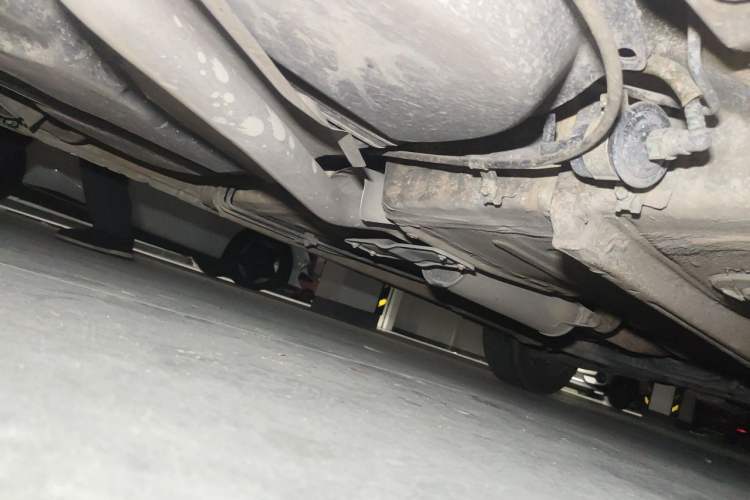 Used BYD F3 2013 Energy-Efficient Model 1.5L Manual Comfort Version Chassis Rear Right