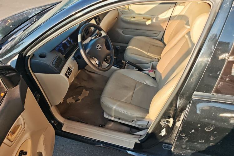 Used BYD F3 2013 Energy-Efficient Model 1.5L Manual Comfort Version Driver Seat