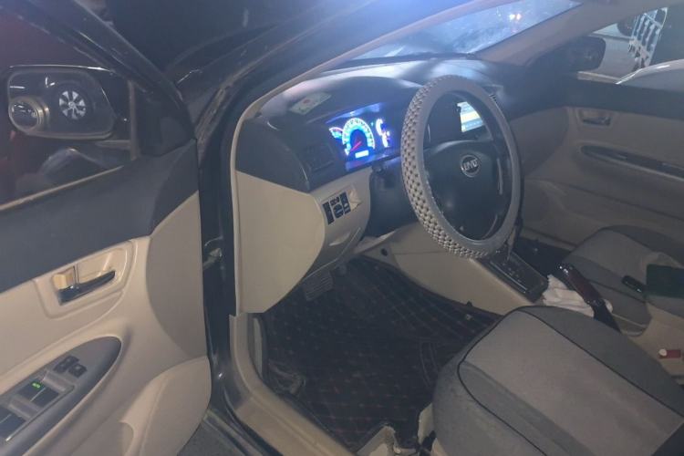 Used BYD F3 2013 1.5L Automatic Standard Edition Driver Seat