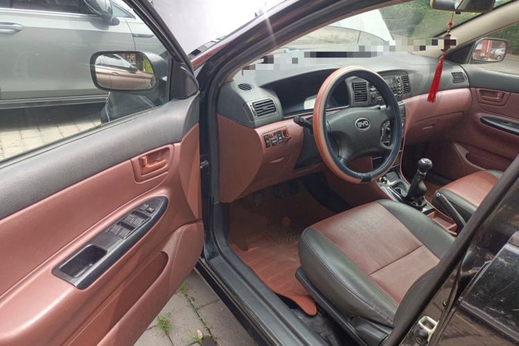Used BYD F3 2013 Energy-Efficient Model 1.5L Manual Comfort Version Driver Seat