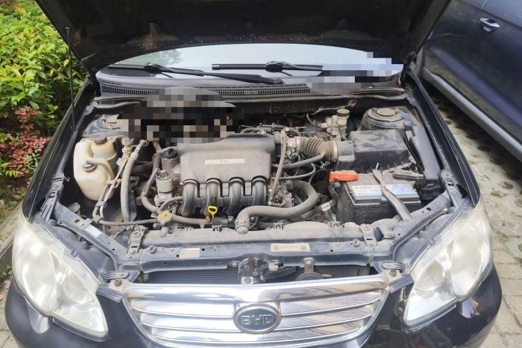 Used BYD F3 2013 Energy-Efficient Model 1.5L Manual Comfort Version Engine Bay