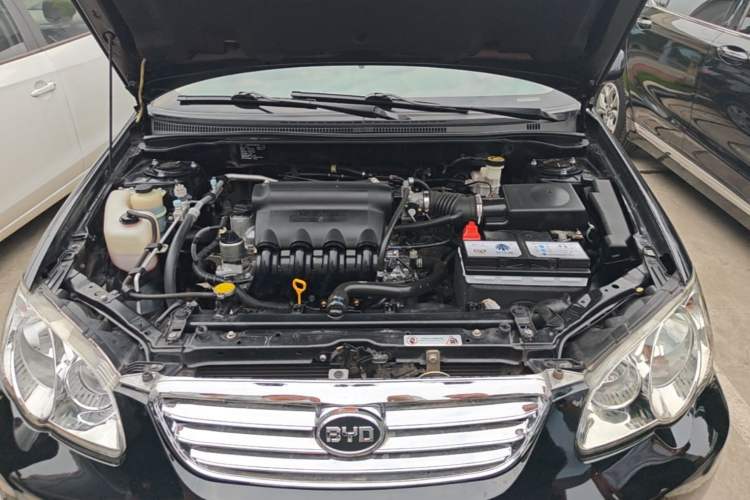 Used BYD F3 2013 Energy-Efficient Model 1.5L Manual Comfort Version Engine Bay