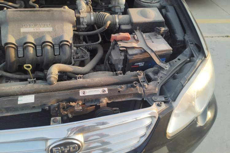 Used BYD F3 2013 1.5L Automatic Standard Edition Engine Bay Left