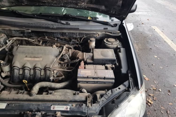 Used BYD F3 2013 Energy-Efficient Model 1.5L Manual Comfort Version Engine Bay Left