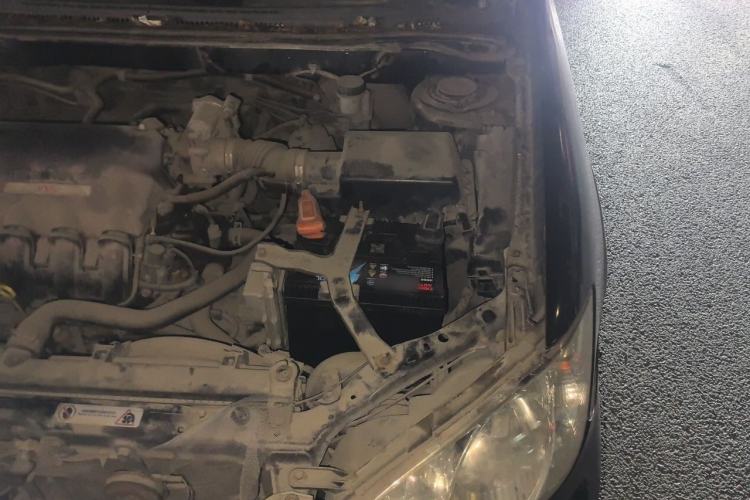 Used BYD F3 2013 1.5L Automatic Standard Edition Engine Bay Left