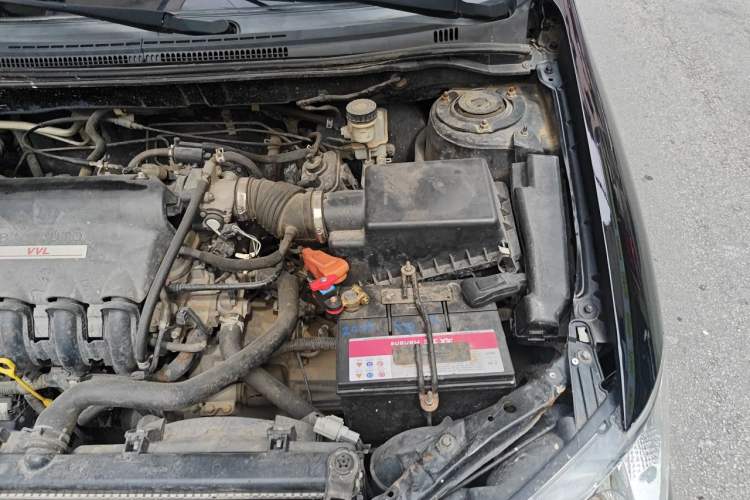Used BYD F3 2013 Energy-Efficient Model 1.5L Manual Comfort Version Engine Bay Left