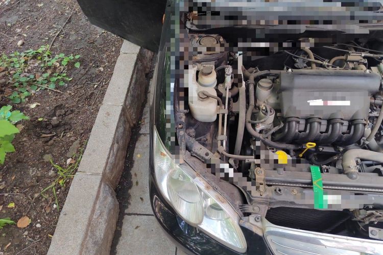 Used BYD F3 2013 Energy-Efficient Model 1.5L Manual Comfort Version Engine Bay Right
