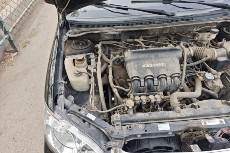 Used BYD F3 2013 1.5L Manual Comfort Model CNG Engine Bay Right
