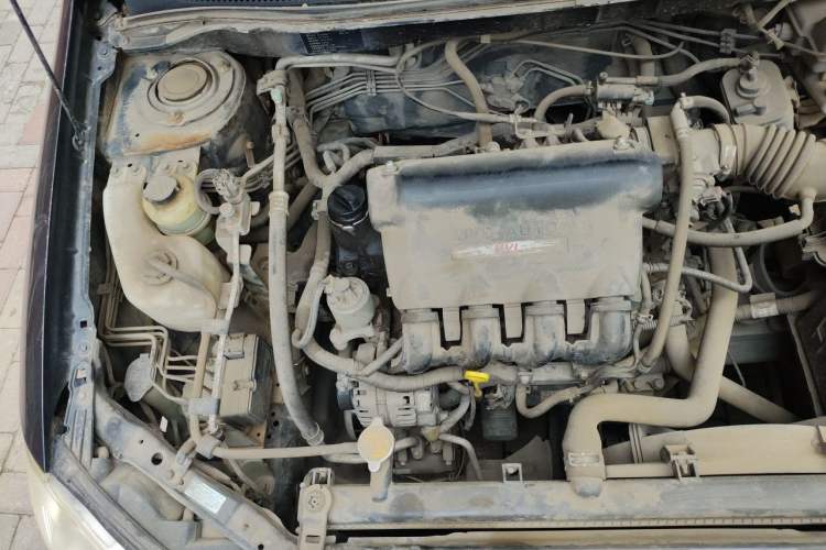 Used BYD F3 2013 Energy-Efficient Model 1.5L Manual Comfort Version Engine Bay Right