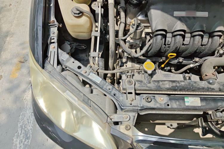 Used BYD F3 2013 Energy-Efficient Model 1.5L Manual Comfort Version Engine Bay Right