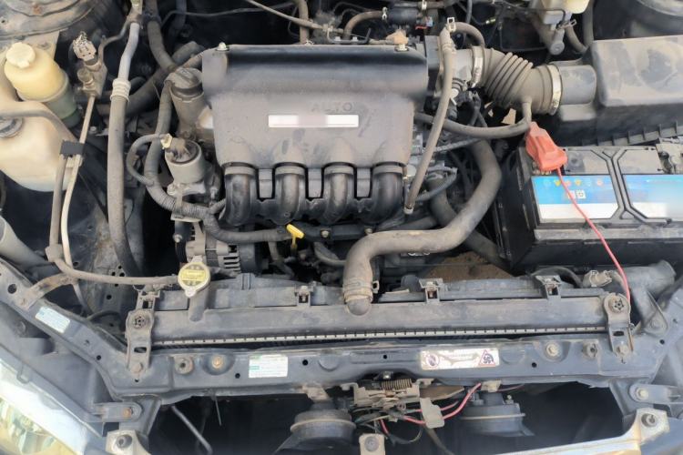 Used BYD F3 2013 Energy-Efficient Model 1.5L Manual Comfort Version Engine Bay