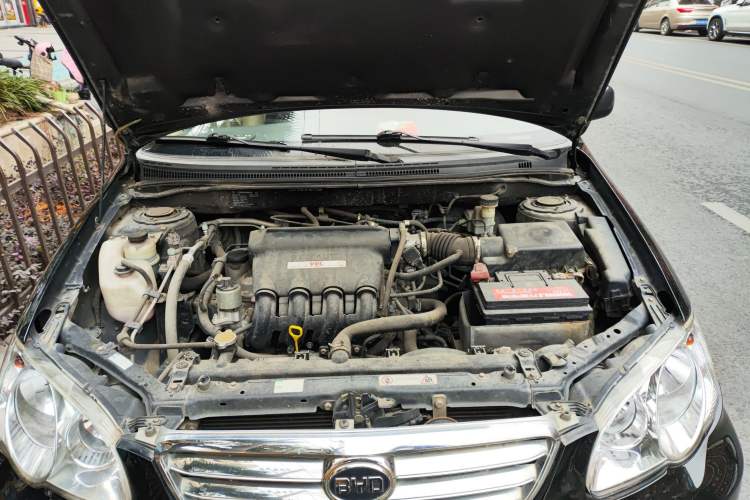 Used BYD F3 2013 Energy-Efficient Model 1.5L Manual Comfort Version Engine Bay
