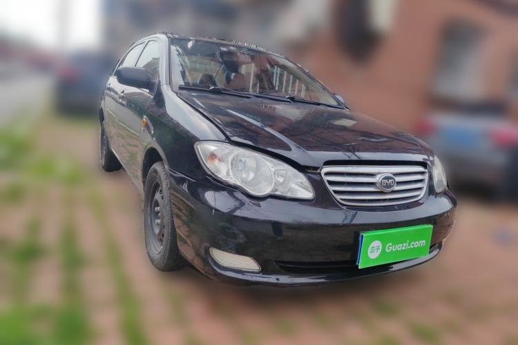 Used BYD F3 2013 Energy-Efficient Model 1.5L Manual Comfort Version Front Right 45 Deg