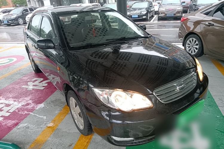 Used BYD F3 2013 Energy-Efficient Model 1.5L Manual Comfort Version Front Right 45 Deg