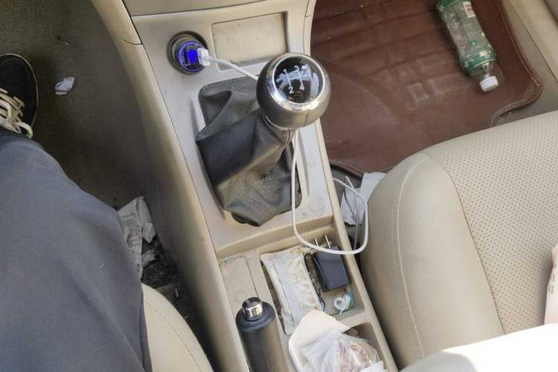 Used BYD F3 2013 Energy-Saving Edition 1.5L Manual Standard Model Gear Lever