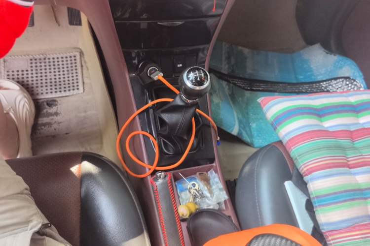 Used BYD F3 2013 Energy-Efficient Model 1.5L Manual Comfort Version Gear Lever