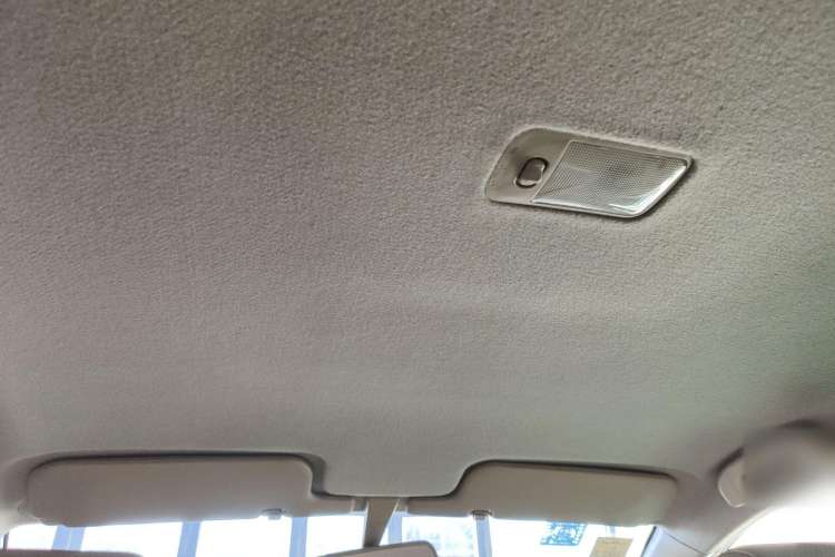 Used BYD F3 2013 Energy-Efficient Model 1.5L Manual Comfort Version Headliner