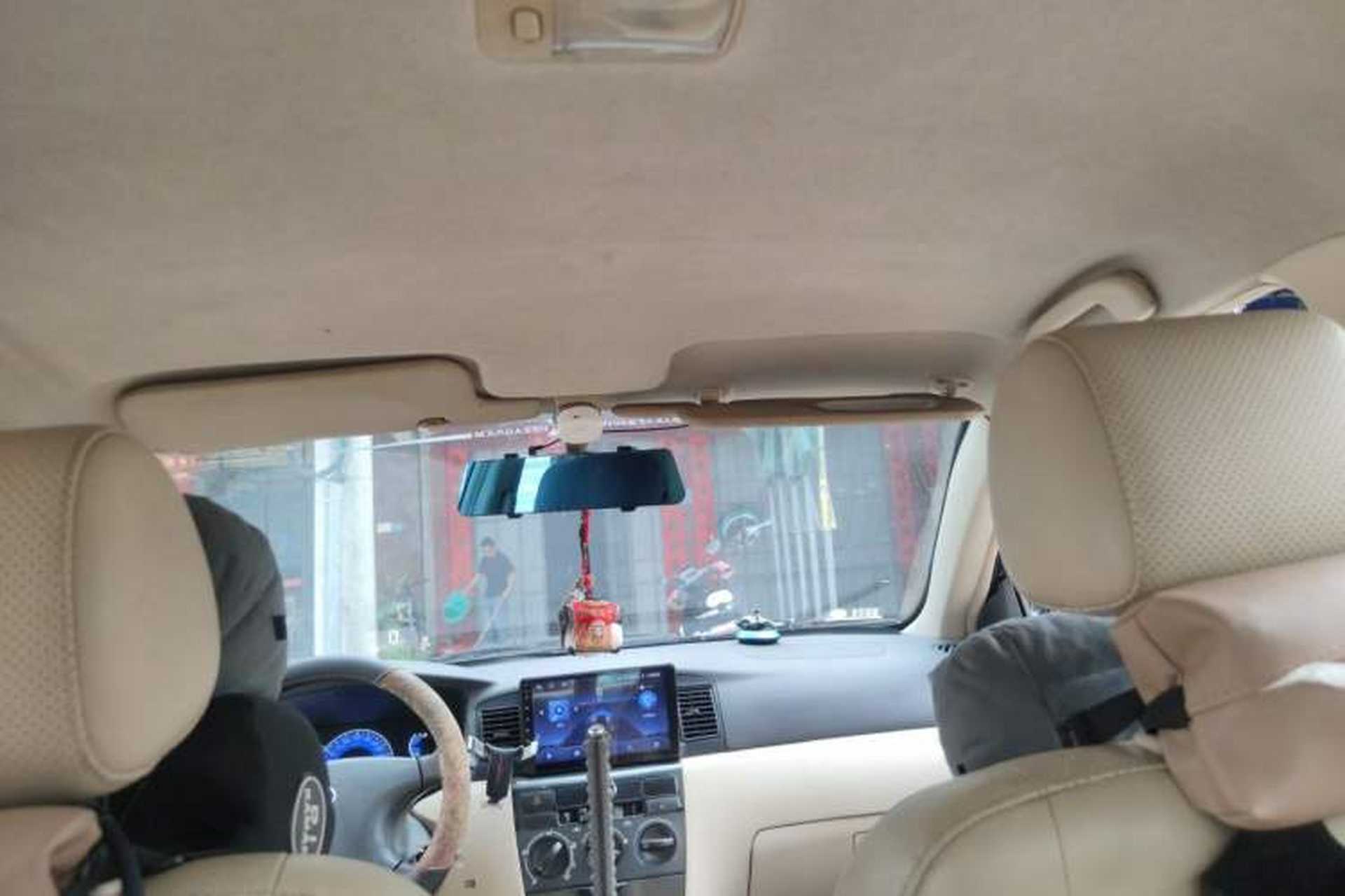 Used BYD F3 2013 Energy-Efficient Model 1.5L Manual Comfort Version Headliner