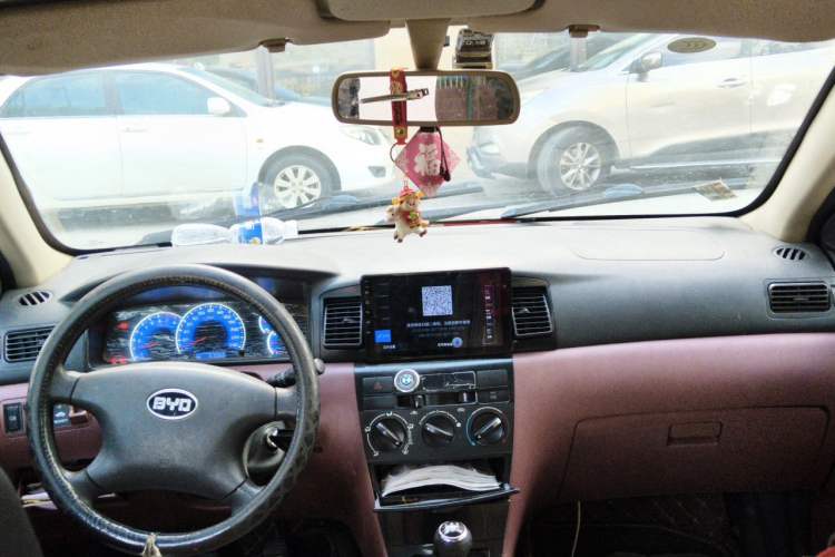Used BYD F3 2013 1.5L Manual Comfort Model CNG Headliner