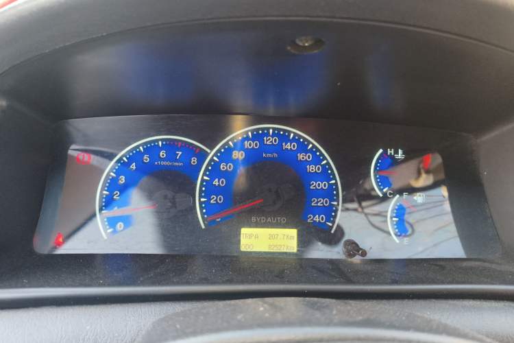 Used BYD F3 2013 Energy-Efficient Model 1.5L Manual Comfort Version Instrument Cluster