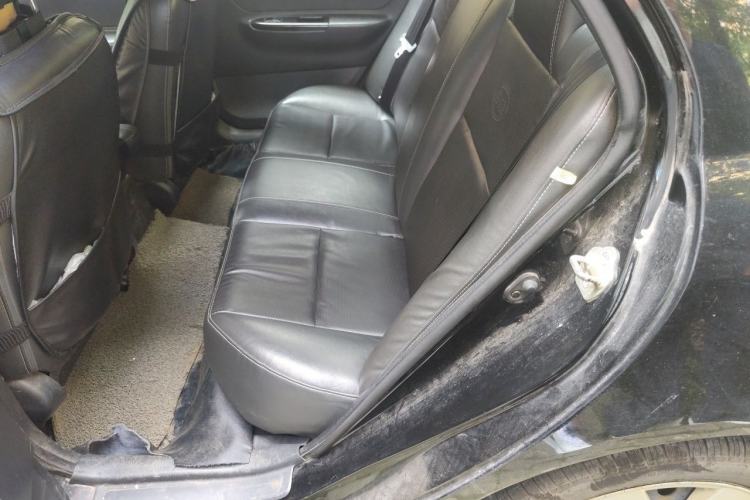 Used BYD F3 2013 Energy-Efficient Model 1.5L Manual Comfort Version Left Rear Seat