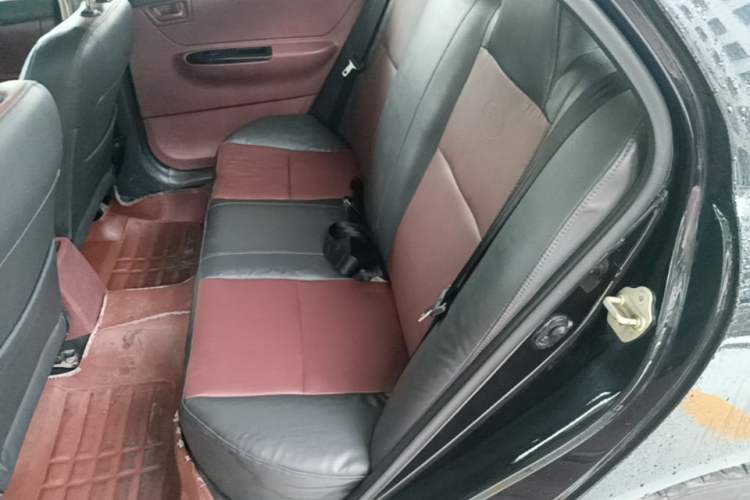 Used BYD F3 2013 Energy-Efficient Model 1.5L Manual Comfort Version Left Rear Seat