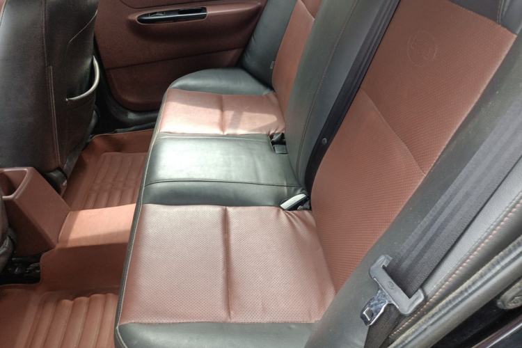 Used BYD F3 2013 Energy-Efficient Model 1.5L Manual Comfort Version Left Rear Seat