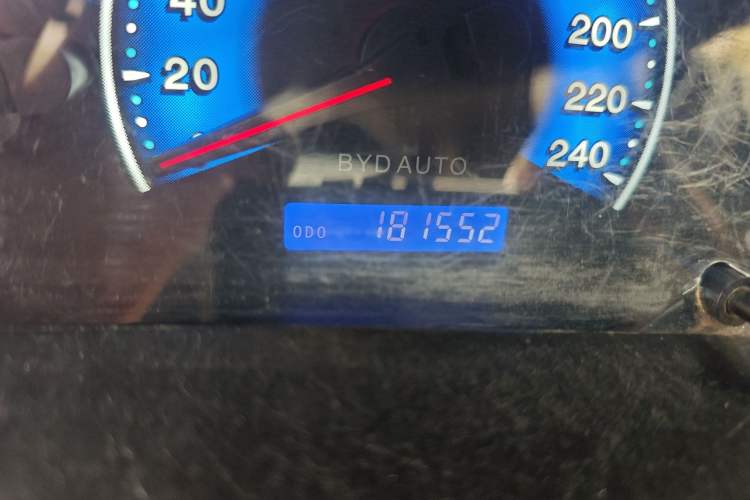 Used BYD F3 2013 1.5L Manual Comfort Model CNG Odometer Close Up
