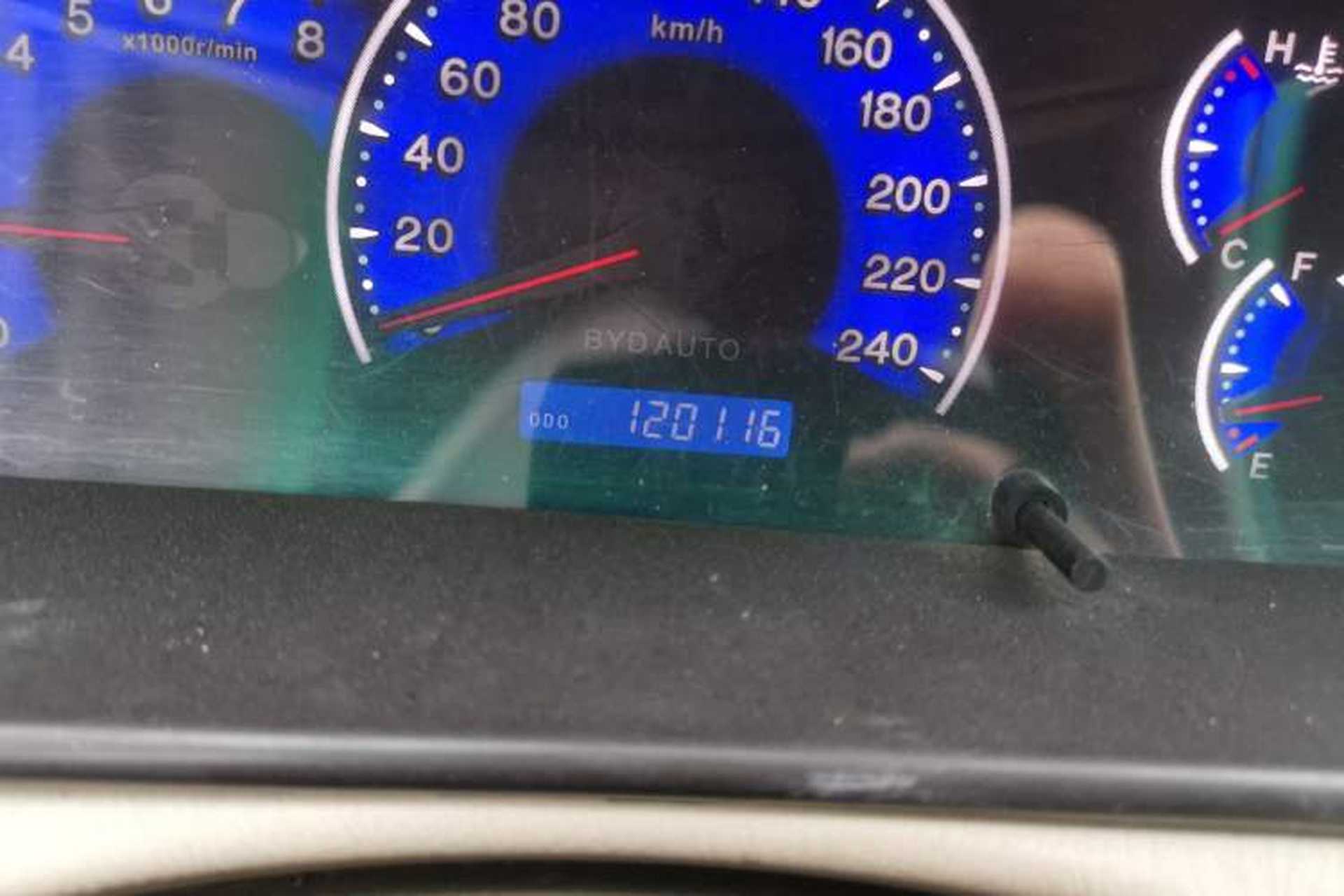 Used BYD F3 2013 Energy-Efficient Model 1.5L Manual Comfort Version Odometer Close Up
