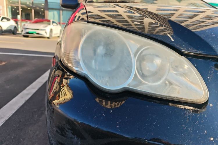 Used BYD F3 2013 Energy-Efficient Model 1.5L Manual Comfort Version Right Front Headlight