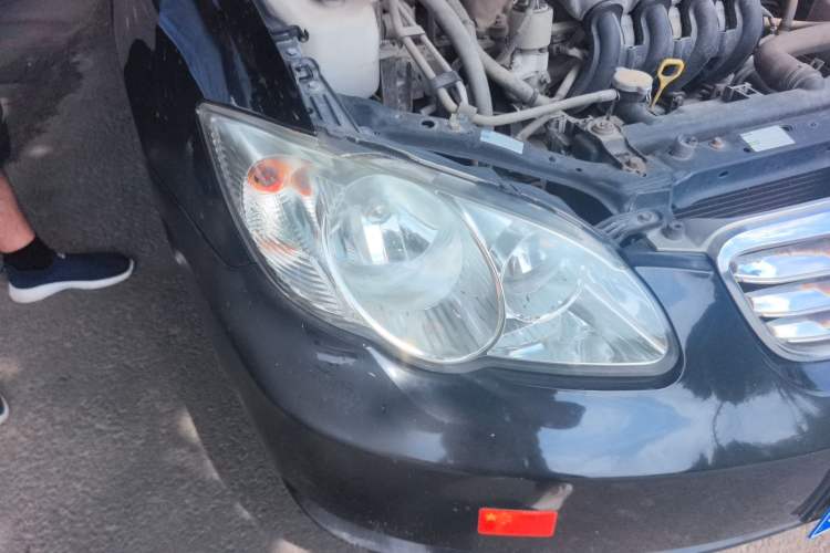 Used BYD F3 2013 Energy-Efficient Model 1.5L Manual Comfort Version Right Front Headlight