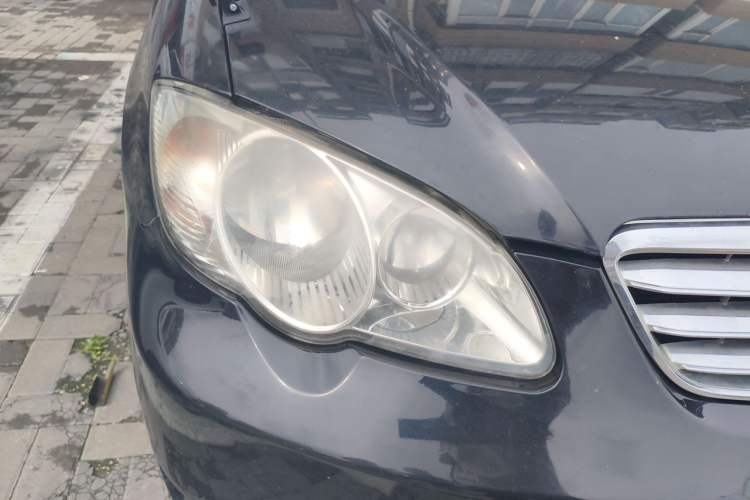 Used BYD F3 2013 Energy-Efficient Model 1.5L Manual Comfort Version Right Front Headlight