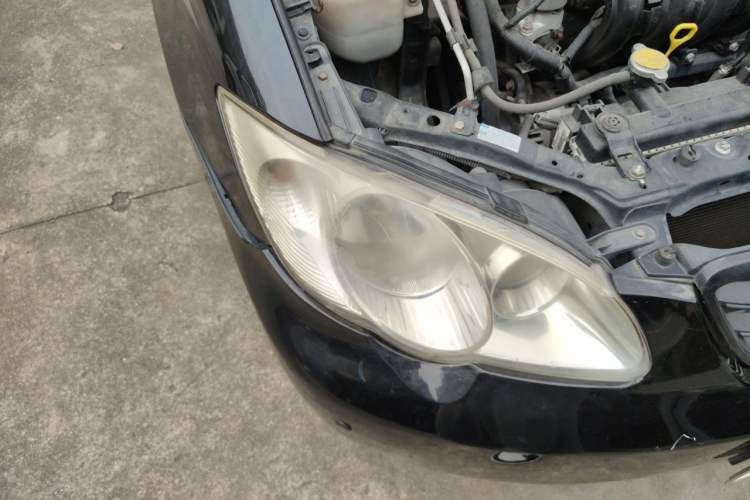 Used BYD F3 2013 Energy-Efficient Model 1.5L Manual Comfort Version Right Front Headlight