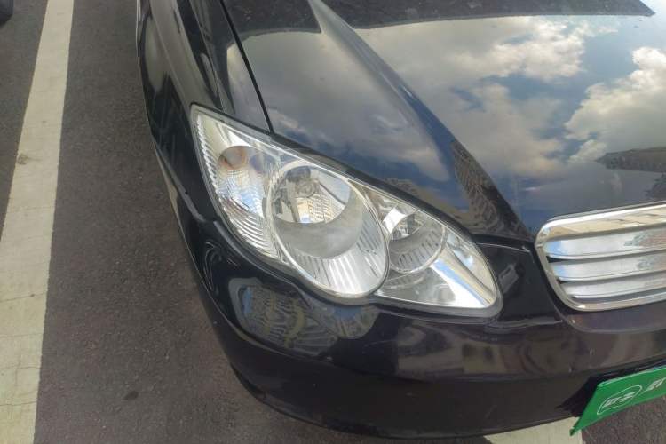 Used BYD F3 2013 Energy-Efficient Model 1.5L Manual Comfort Version Right Front Headlight