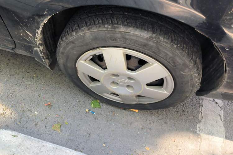 Used BYD F3 2013 Energy-Efficient Model 1.5L Manual Comfort Version Right Front Wheel Hub