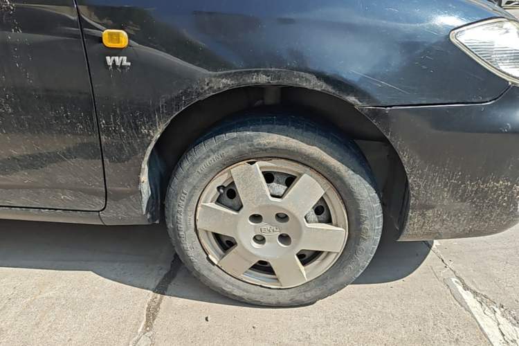 Used BYD F3 2013 Energy-Efficient Model 1.5L Manual Comfort Version Right Front Wheel Hub