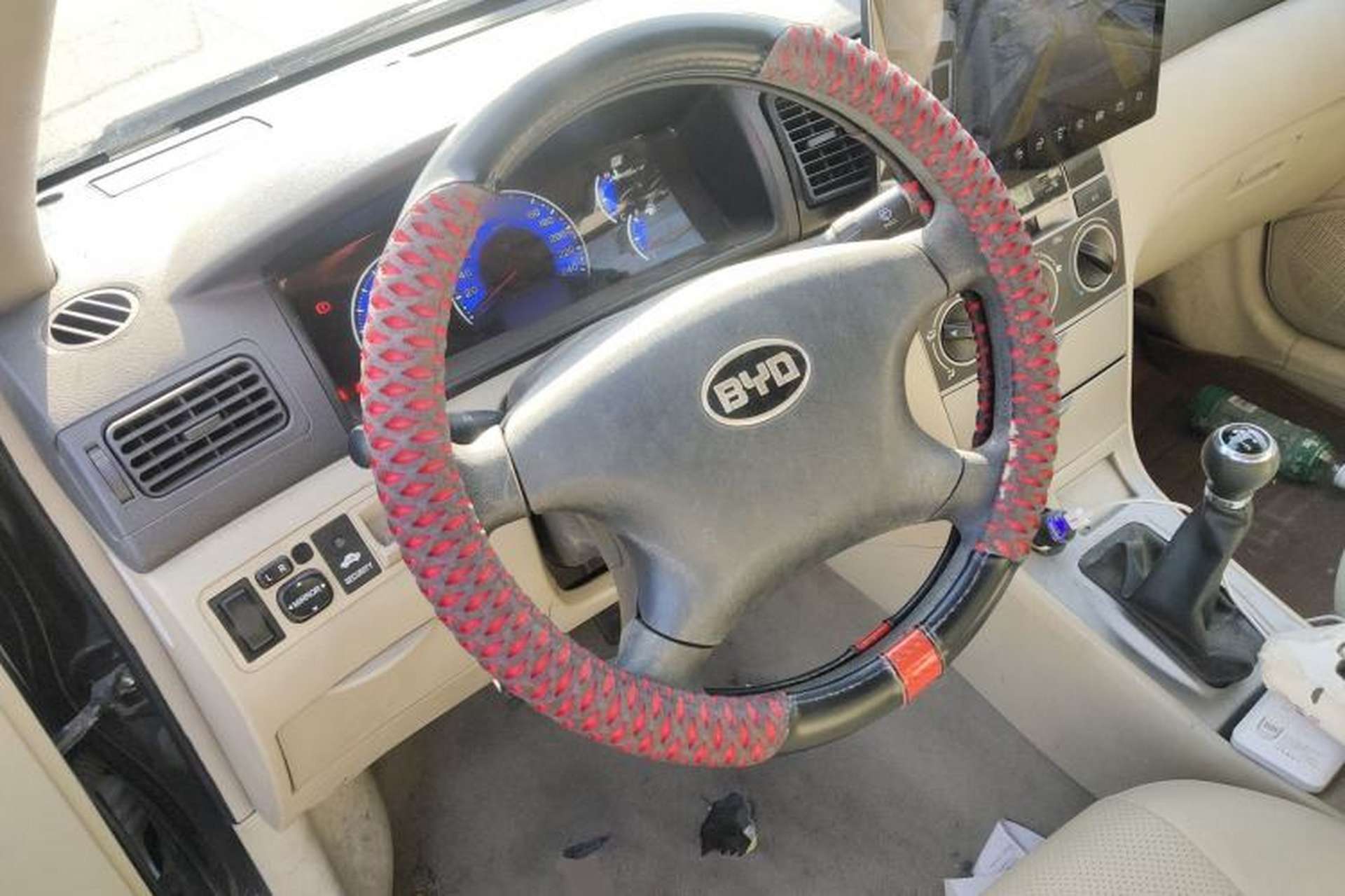 Used BYD F3 2013 Energy-Saving Edition 1.5L Manual Standard Model Steering Wheel