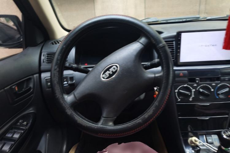 Used BYD F3 2013 Energy-Efficient Model 1.5L Manual Comfort Version Steering Wheel