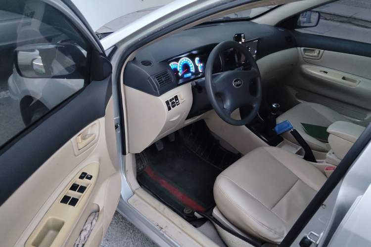 Used BYD F3 2013 1.5L Manual Standard CNG Model Driver Seat
