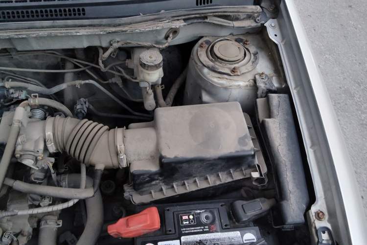 Used BYD F3 2013 1.5L Manual Standard CNG Model Engine Bay Left