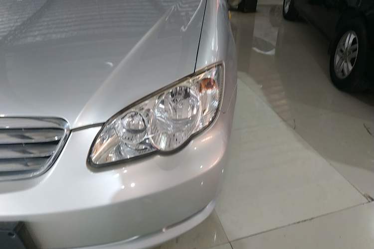 Used BYD F3 2013 Energy-Efficient Model 1.5L Manual Comfort Version Left Front Headlight