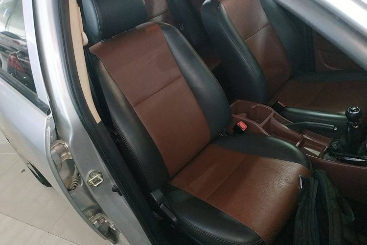 Used BYD F3 2013 Energy-Efficient Model 1.5L Manual Comfort Version Right Front Seat