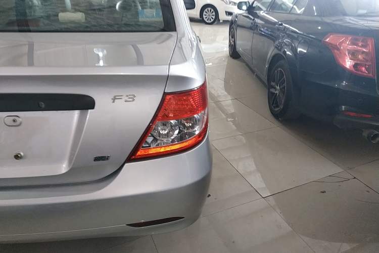 Used BYD F3 2013 Energy-Efficient Model 1.5L Manual Comfort Version Right Rear Taillight