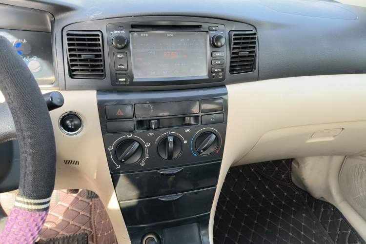Used BYD F3 2013 Energy-Efficient Model 1.5L Manual Comfort Version Audio And AC Panel
