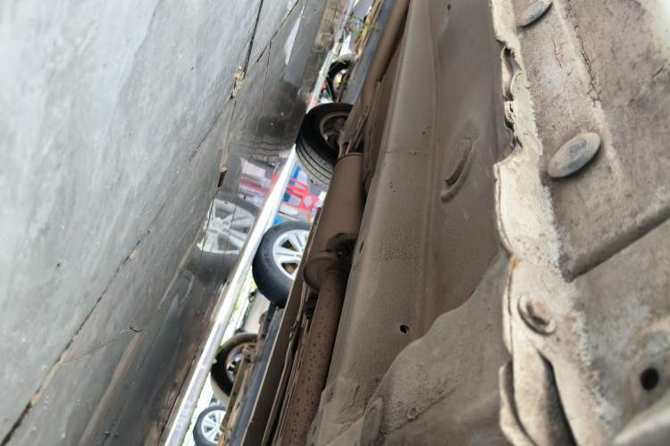 Used BYD F3 2013 Energy-Efficient Model 1.5L Manual Comfort Version Chassis Front Right