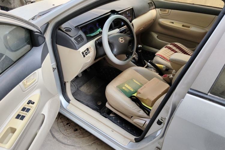 Used BYD F3 2013 Energy-Efficient Model 1.5L Manual Comfort Version Driver Seat