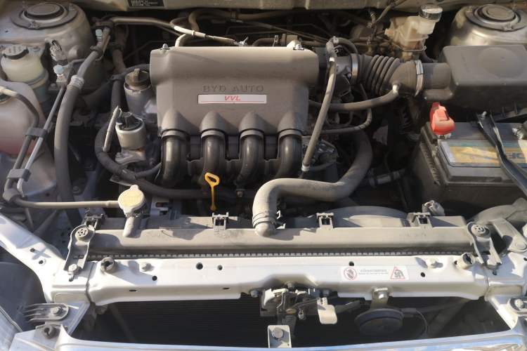 Used BYD F3 2013 Energy-Efficient Model 1.5L Manual Comfort Version Engine Bay