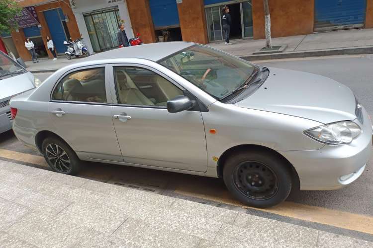 Used BYD F3 2013 Energy-Efficient Model 1.5L Manual Comfort Version Exterior 2