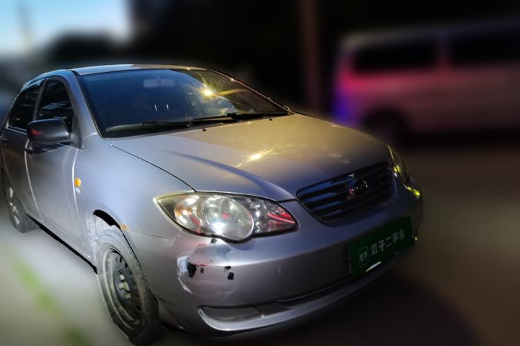 Used BYD F3 2013 Energy-Efficient Model 1.5L Manual Comfort Version Front Right 45 Deg